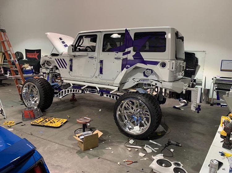 Drop Hitch for lifted trucks