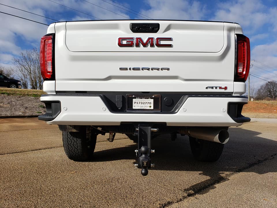 2.5&quot; Heavy Duty 6&quot; Drop/Rise Hitch - In Use