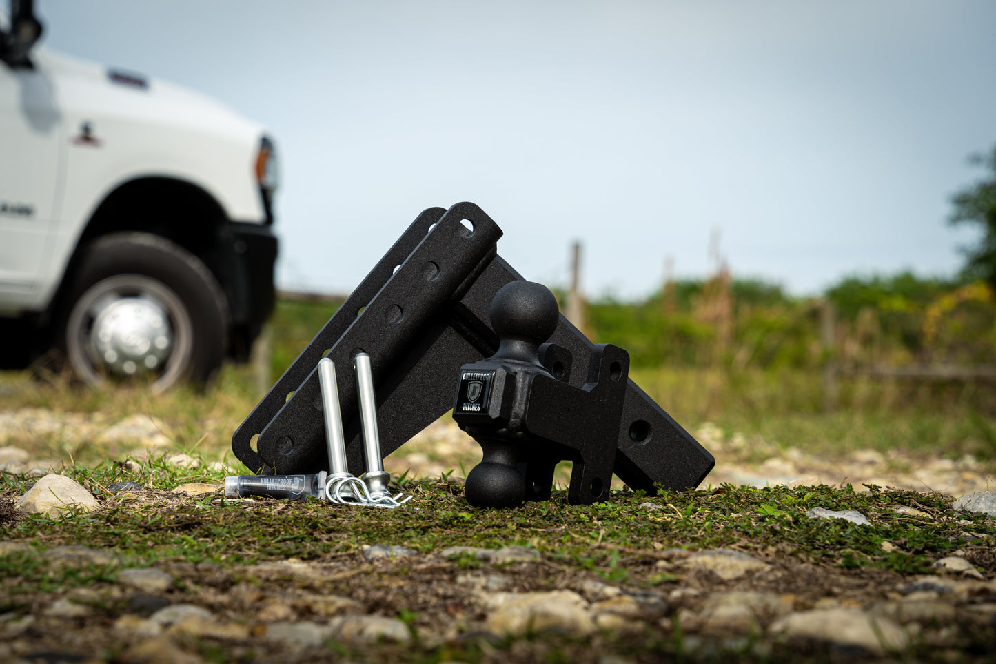 2.5&quot; Heavy Duty 6&quot; Drop/Rise Hitch - In Use